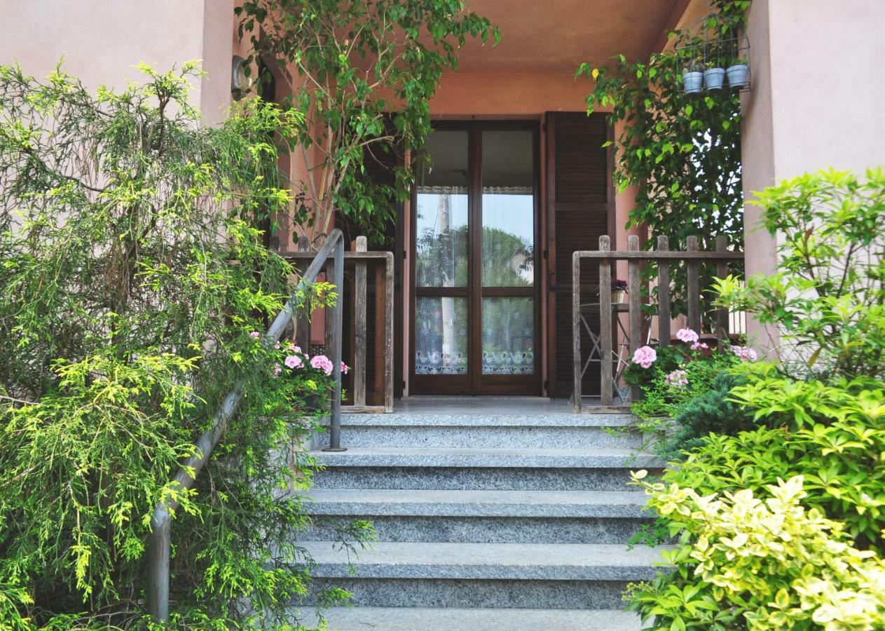 Ca' Rosa Bed & Breakfast Malnate Eksteriør billede